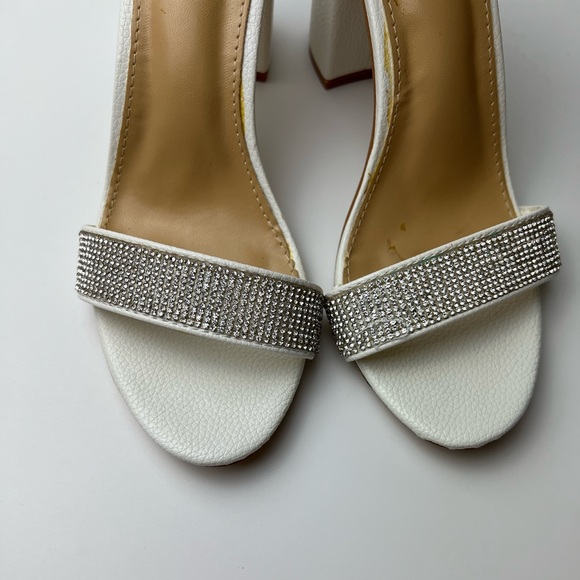 Nicole Miller Womens Heeled Sandals  Size 8.5 - Picture 5 of 16